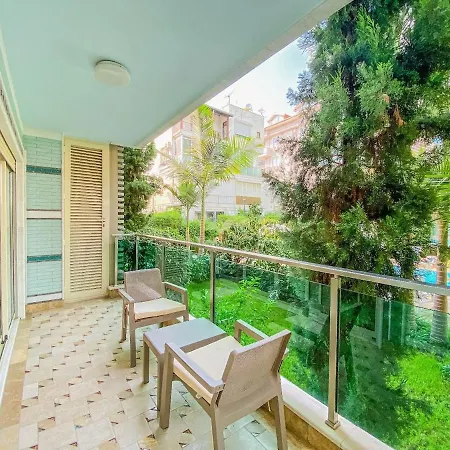 Guezelyali Apartment